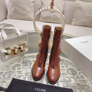 셀린느(CELINE) 브라운 레더 버클 미들부츠