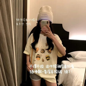 구찌 허니비 그래픽 프린트 코튼 반팔 티셔츠
