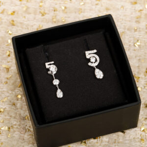 샤넬 LXA705001