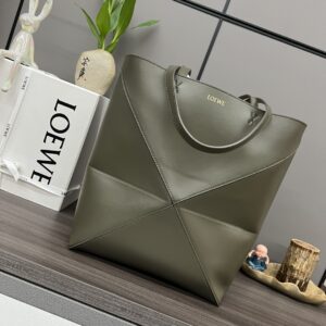 로에베 퍼즐 폴드 토트백