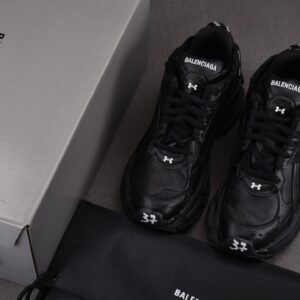 [XA]발렌시아가 러너 Balenciaga Runner Ripstop Black 블랙