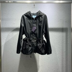프라다 리나일론 자켓