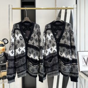 V공장 루이비통 배색 모헤어 가디건 그레이 LOUIS VUITTON 남녀공용