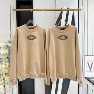 V공장 구찌 24FW 멀티 모노그램 맨투맨 카키 Gucci 남녀공용