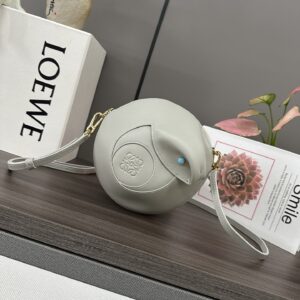 로에베(Loewe) 스네이크 숄더백