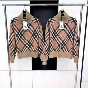 버버리 24fw 체크 집업 스웨터 (남녀공용)