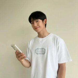 디올 크리스찬 꾸뛰르 티셔츠 남녀공용