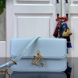 루이비통 WALLET ON CHAIN LV BLOOM