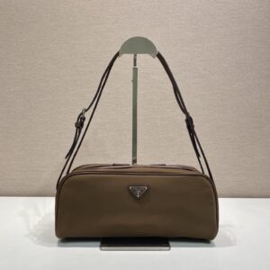 프라다 숄더백