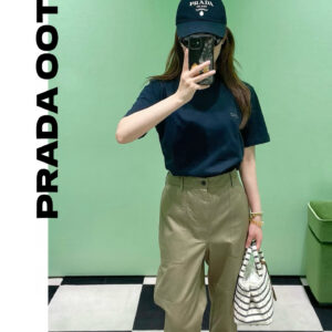 프라다 롱 슬리브 티셔츠