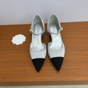 샤넬(CHANEL) 투톤 메리제인 펌프스 6.5cm