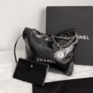 CHANEL 샤넬 22백 스몰 블랙 은장