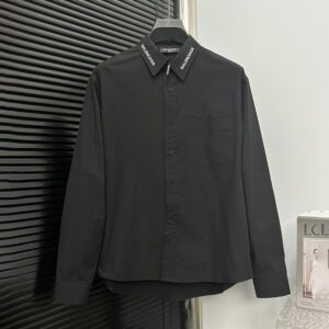 [S~XL]발렌시아가 넥 레터링 자수로고 셔츠