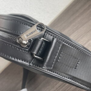 BURBERRY 버버리 머스웰 백 80685881