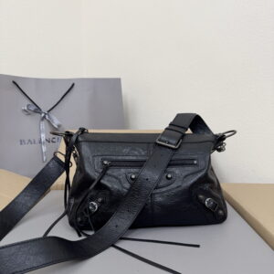 BALENCIAGA 발렌시아가 남성 르 시티 모토 스몰 블랙 8461882ABEK1000