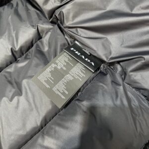 PRADA 프라다 다운 패딩 자켓 의류
