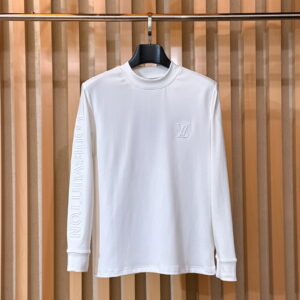 [S~2XL]루이비통 사이드 레터링 자수 로고 긴팔 티셔츠 2color