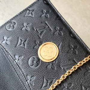 LOUIS VUITTON 루이비통 월릿 온 체인 로지 M13569
