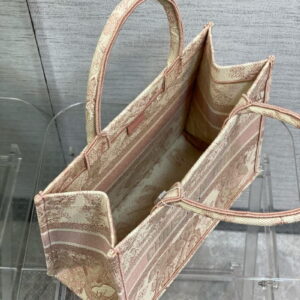 디올 Book Tote 미디엄 백 M1296ZTDT_M31I