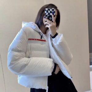 프라다 패딩 숏패딩 여성용