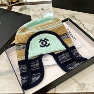 샤넬 CC로고 니트 귀도리 모자 3color