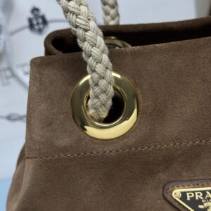 PRADA 프라다 마리너 스몰 스웨이드 버킷 백 1BE082_2HAE_F0401_V_OOO
