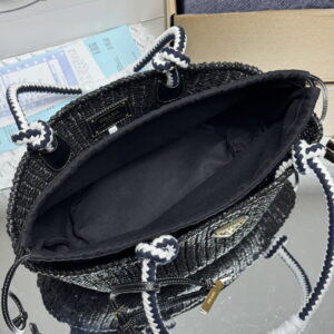 PRADA 프라다 스몰 크로셰 니트 토트백 1BA463VOVO2MHA F0002BLACK