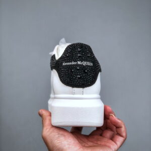 [230~295] Alexander McQueen 알렉산더맥퀸 오버사이즈 스니커즈 662654WIA4U9581