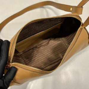PRADA 프라다 달링 레더 핸드백 1BA451_2CYS_F03BH_V_OVO