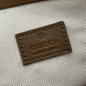 GUCCI 구찌 B 스몰 숄더백 855252AAEE72118