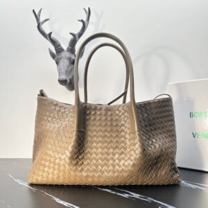 BOTTEGA VENETA 보테가베네타 피나코테카 토트 백 817166V5AG19631