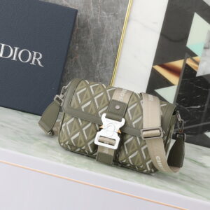 DIOR 디올 힛 더 로드 백 스트랩 카키 1ESME165CDP-H65E