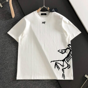 [S~3XL]아크테릭스 로고 프린트 자수 반팔 티셔츠 화이트