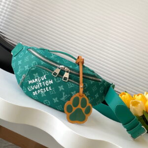 LOUIS VUITTON 루이비통 러쉬 범백 M12867