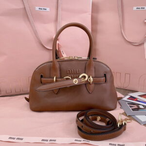 MIU MIU 미우미우 Adventure 레더 토트 백 5BB169