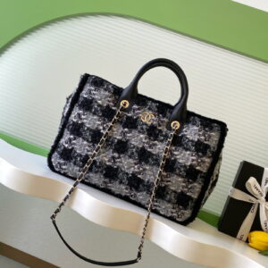 CHANEL 샤넬 트위드 쇼퍼백 AS5689B21394U3546