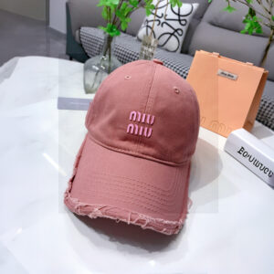 미우미우 드릴 베이스 빈티지 볼캡