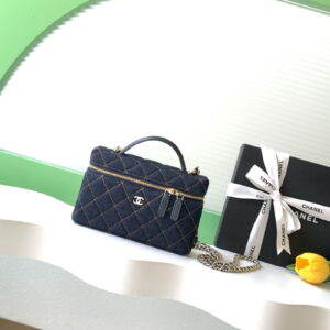 CHANEL 샤넬 2026 봄 여름 프리-컬렉션 클래식 체인 코스메틱 케이스 AP4385B23492U7663