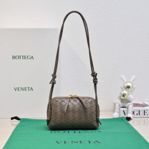 BOTTEGA VENETA 보테가베네타 인트레치아토 콘서트 파우치 794258VCPP12355