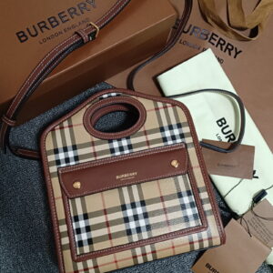 BURBERRY 버버리 빈티지체크 포켓 미니 토트백 8066166