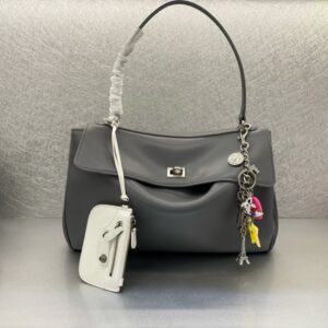발렌시아가 별 하트 타워 키링 백참 balenciaga