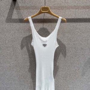 프라다 립 니트 저지 탱크탑 화이트 나시
