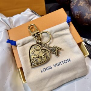 루이비통 빈티지 하트 I LOVE YOU 키링 LOUIS VUITTON