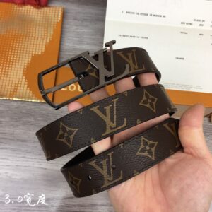 루이비통 점보 LV로고 3cm 벨트 2컬러 LOUIS VUITTON 1