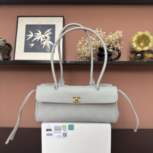 CHANEL 샤넬 2026 봄 여름 스몰 쇼핑백 4color AS6288B2424894305 1-4