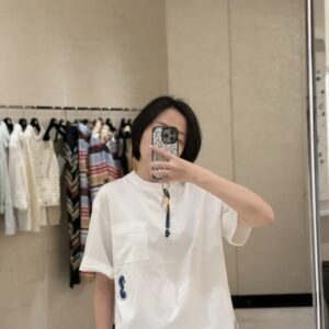 샤넬 미니 씨호스 포인트 오버핏 반팔 티셔츠