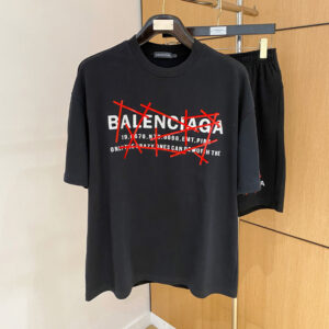 [M~2XL]발렌시아가 레드 라인 BB로고 프린팅 반팔 반바지 세트 블랙