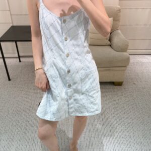 샤넬 CC 버튼 퀼팅 데님 슬립 미니 원피스 라이트블루