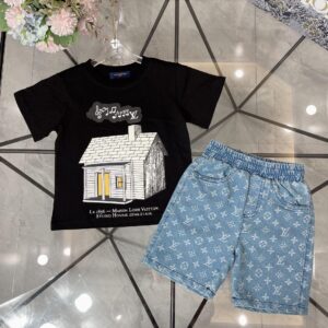 키즈 루이비통 반팔 반바지 세트